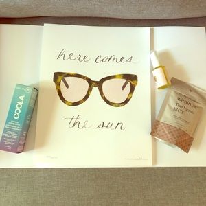 Four Jilly Box Items! Coola, MCT, Face Oil, Print
